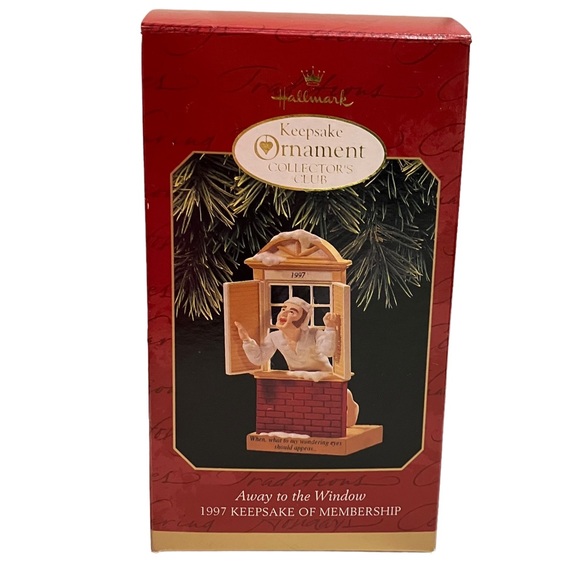 Hallmark Keepsake Christmas Ornament Collector's Club 1997 Away To The Window - Picture 2 of 8
